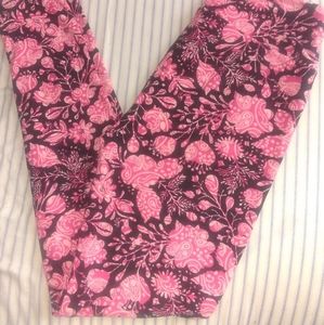 Never worn LulaRoe leggings